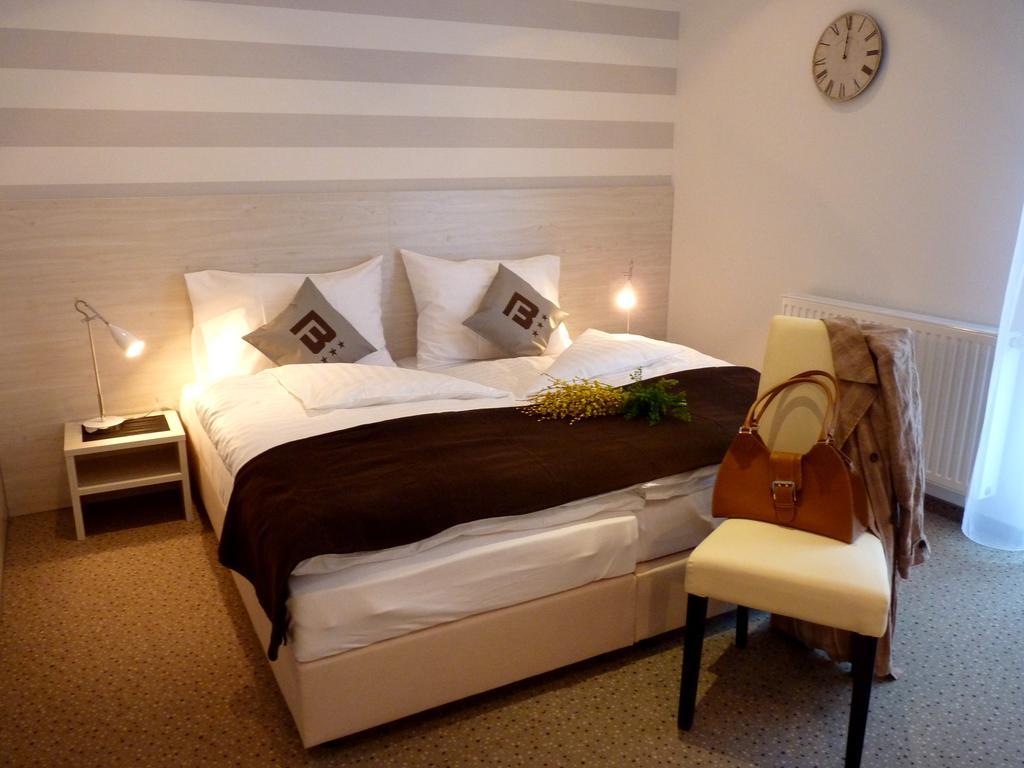 Hotel Blie, Bed & Breakfast, Self Check-In 혼 외부 사진